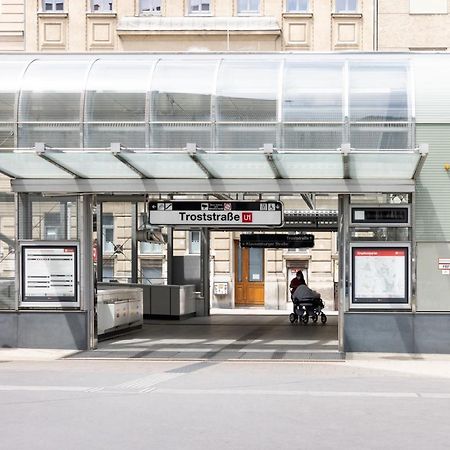 Spacious Vienna Central Station Residence ภายนอก รูปภาพ