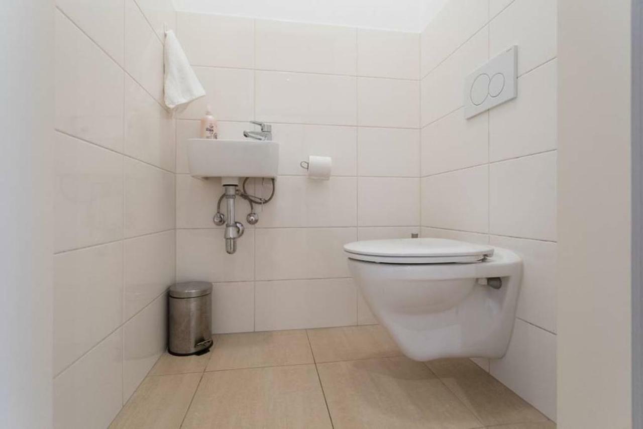 Spacious Vienna Central Station Residence ภายนอก รูปภาพ